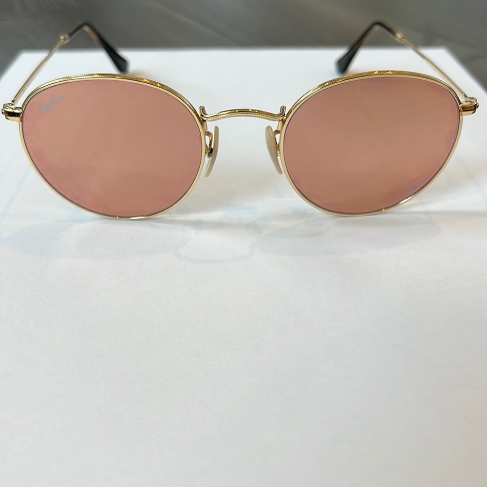 Pink Ray Bans